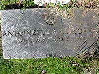 Makowski, Antoinette R